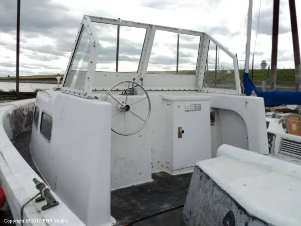 Slide: The Image of Uniflite 36 LCPL Landing Craft Personnel Boat 1980 - 4