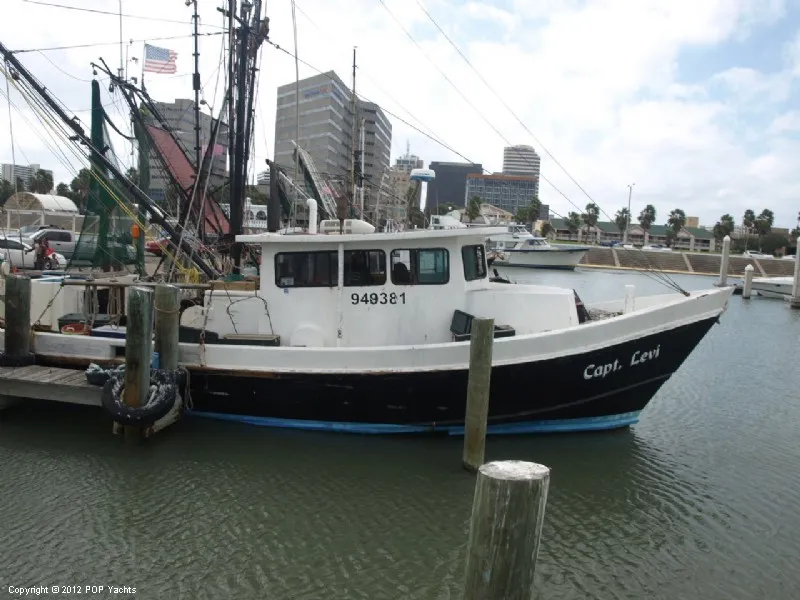 Slide: The Image of Peter Hunter Trawler 1987 - 1