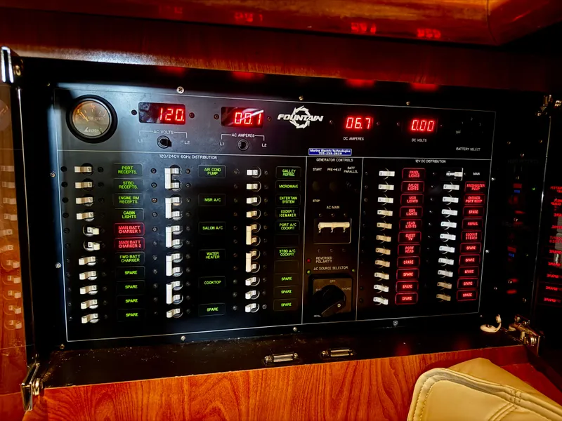 Slide: The Image of Fountain 48 Express Cruiser 2008 - 33