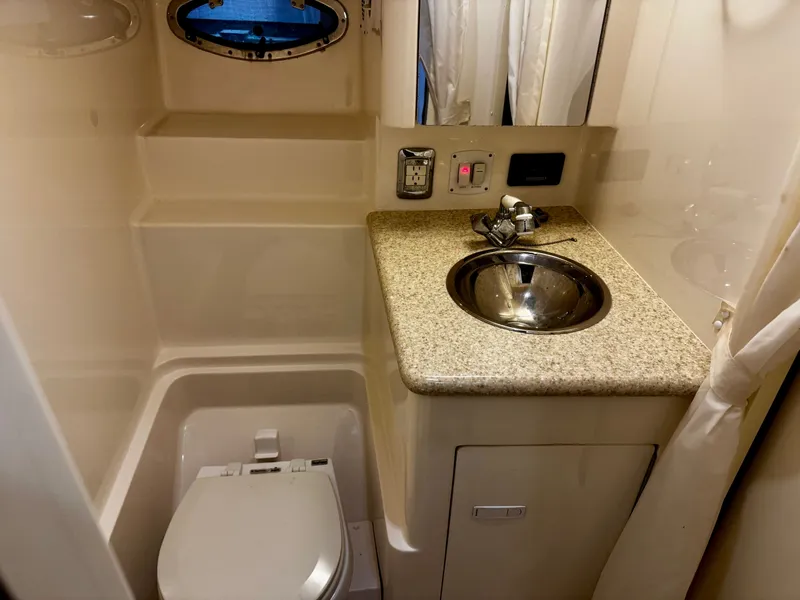 Slide: The Image of Fountain 48 Express Cruiser 2008 - 34