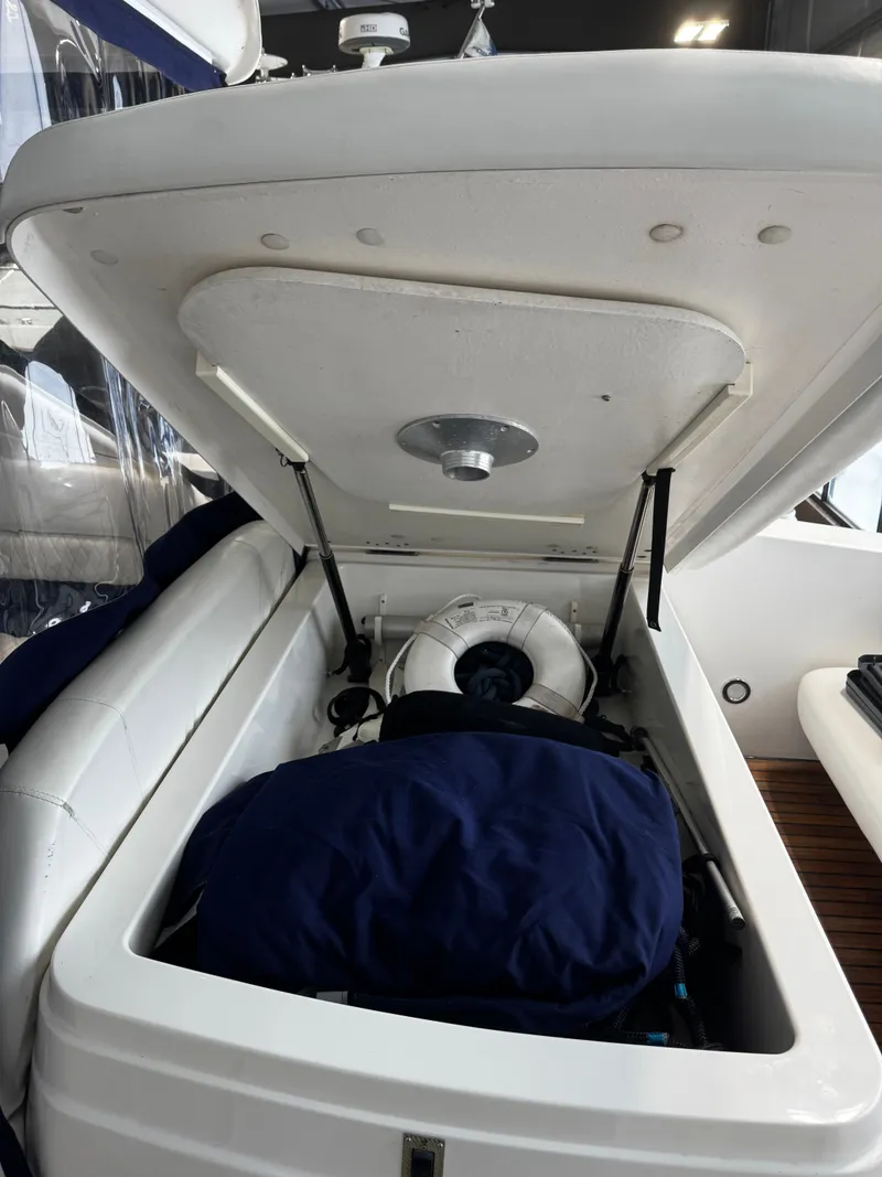 Slide: The Image of Fountain 48 Express Cruiser 2008 - 37