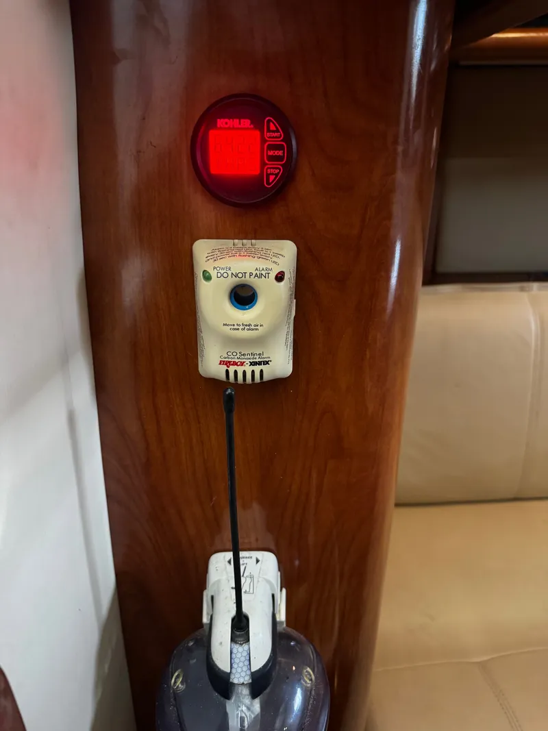 Slide: The Image of Fountain 48 Express Cruiser 2008 - 43