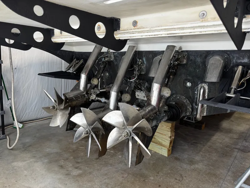 Slide: The Image of Fountain 48 Express Cruiser 2008 - 66