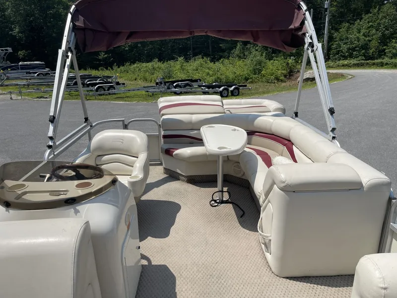 Slide: The Image of Bennington 2050LX 2004 - 11