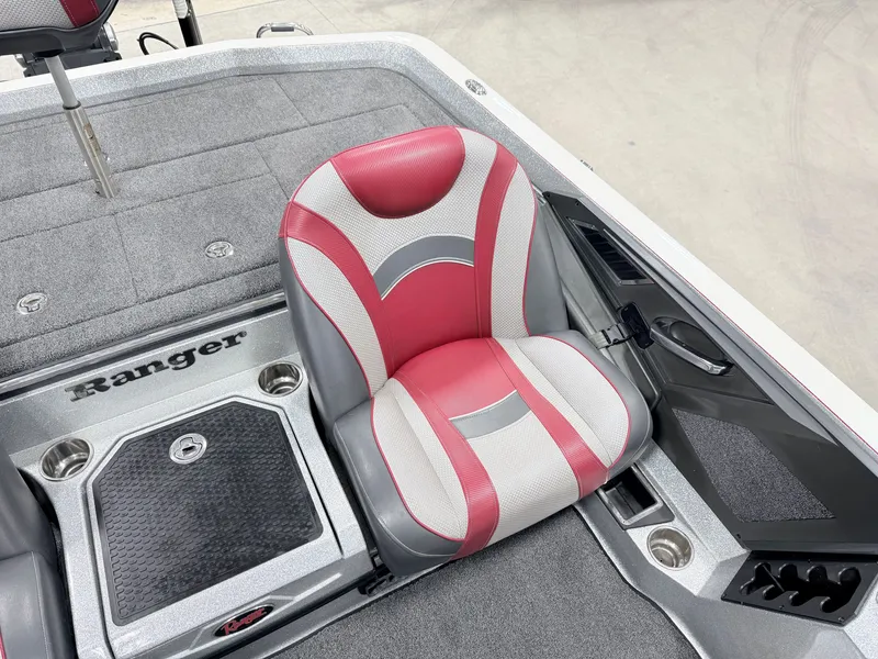 Slide: The Image of Ranger Z520L 2019 - 18