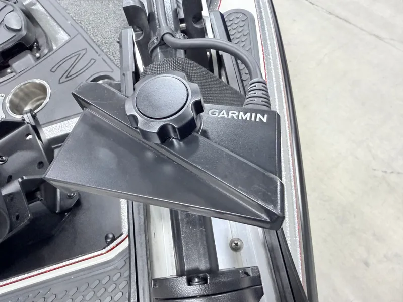 Slide: The Image of Garmin device mounted on a 2019 Ranger Z520L boat. - 5