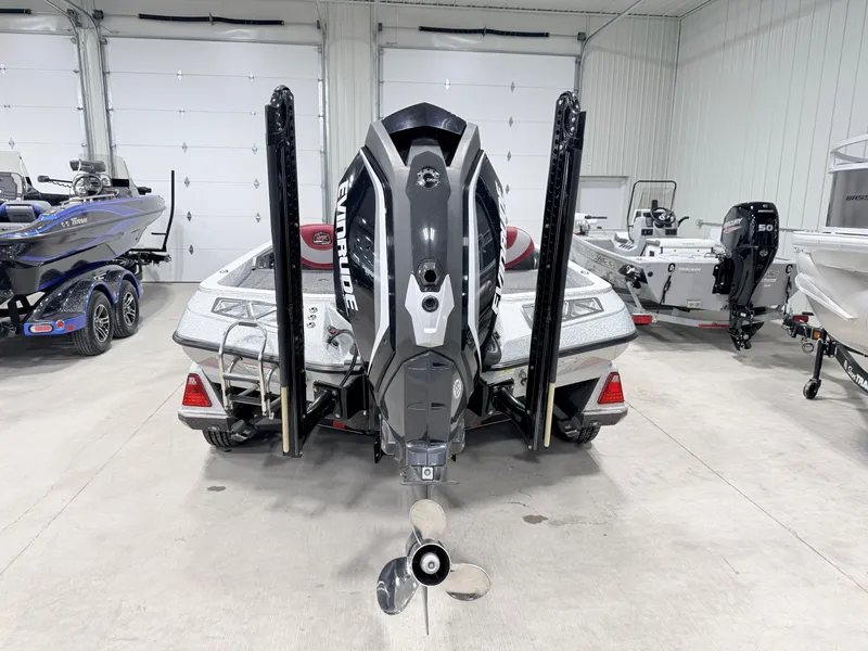 Slide: The Image of 2019 Ranger Z520L boat with Evinrude motor in storage facility. - 7