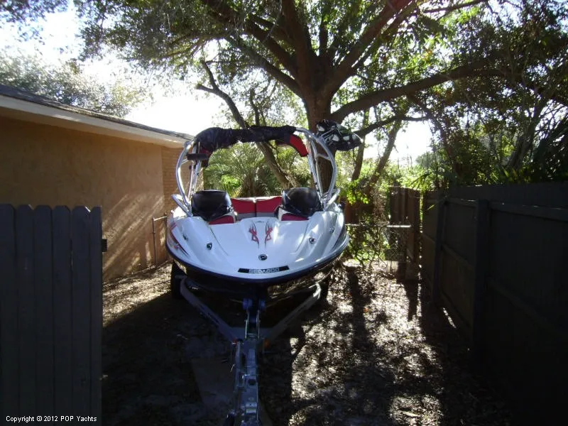 Slide: The Image of Sea-Doo 200 Speedster With Tower 2007 - 11