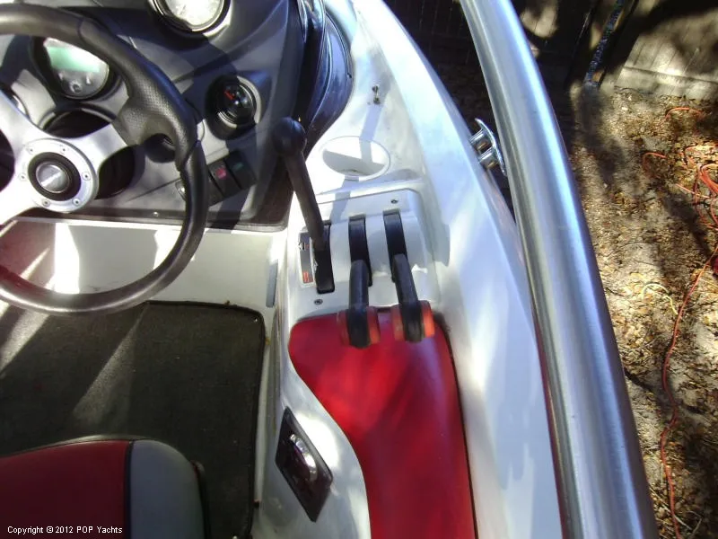 Slide: The Image of Sea-Doo 200 Speedster With Tower 2007 - 6