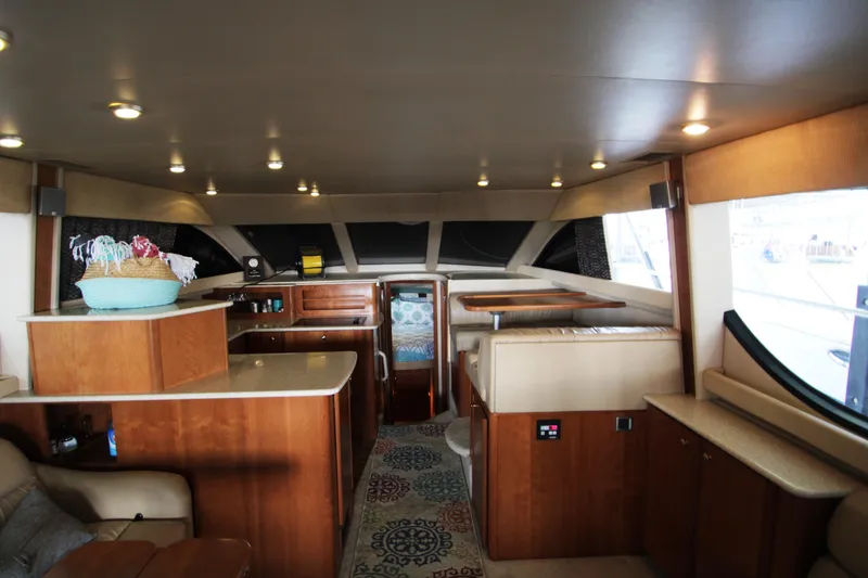 Slide: The Image of Interior of a 2003 Meridian 381 Sedan yacht, luxurious and spacious. - 11