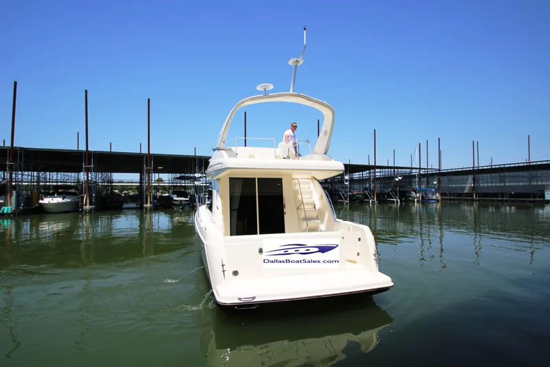 Slide: The Image of 2003 Meridian 381 Sedan in harbor, clear sky. - 5