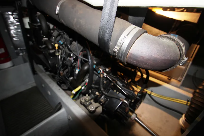 Slide: The Image of Meridian 381 Sedan 2003 - 58