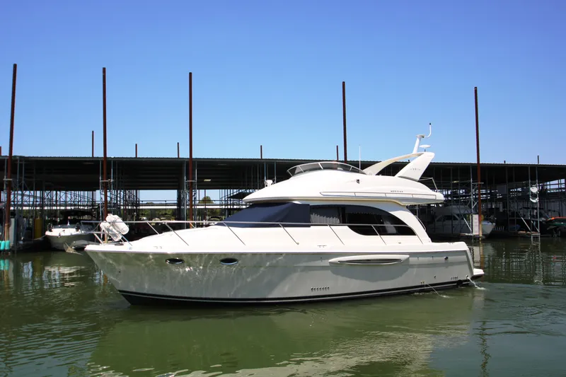 Slide: The Image of Meridian 381 Sedan 2003 - 74