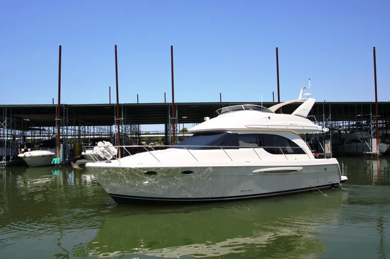 Slide: The Image of Meridian 381 Sedan 2003 - 75