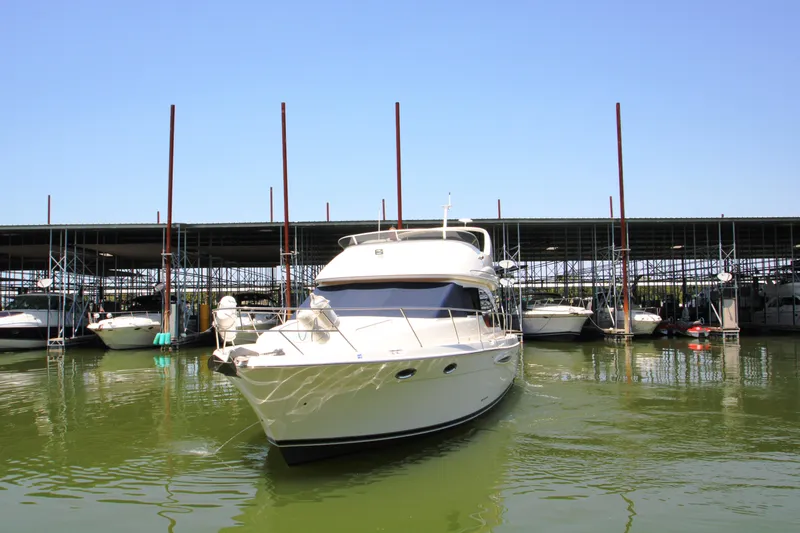 Slide: The Image of Meridian 381 Sedan 2003 - 79