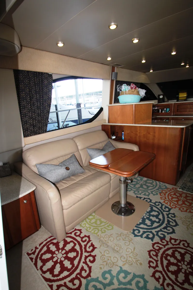 Slide: The Image of Interior of a 2003 Meridian 381 Sedan yacht. - 8