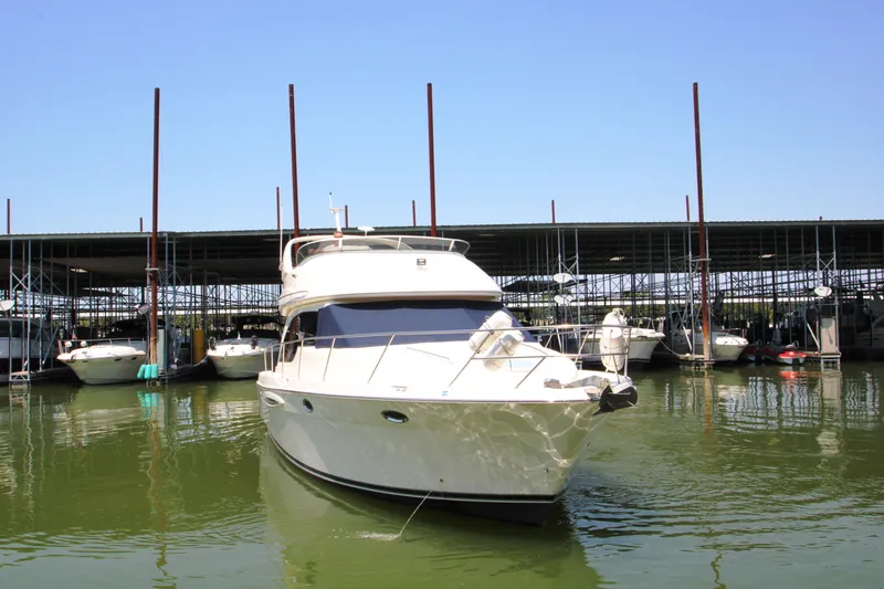 Slide: The Image of Meridian 381 Sedan 2003 - 81