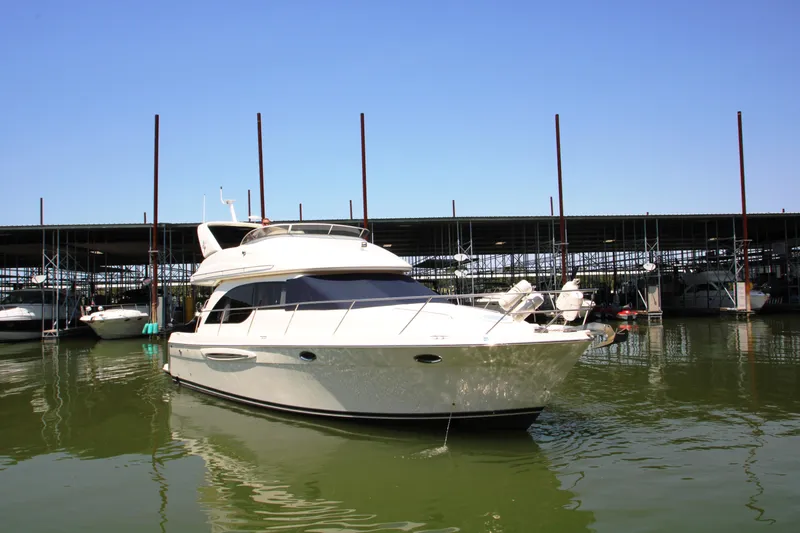 Slide: The Image of Meridian 381 Sedan 2003 - 83