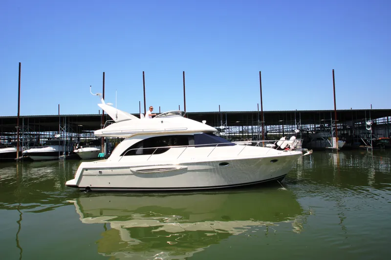 Slide: The Image of Meridian 381 Sedan 2003 - 86