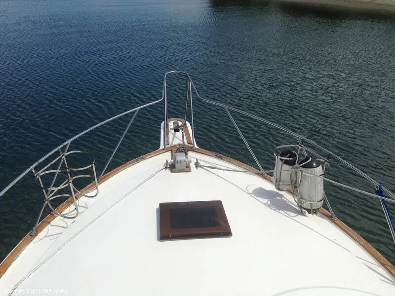 Slide: The Image of Egg Harbor 33 Sportfisher 1986 - 3