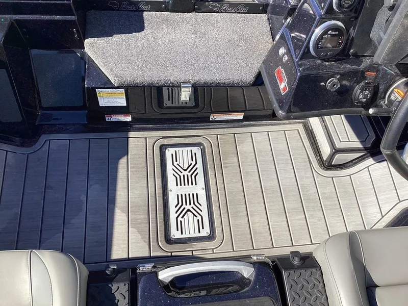 Slide: The Image of Bass Cat Puma STS 2024 - 31