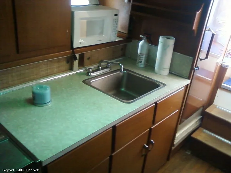 Slide: The Image of Hatteras 41 Sportfish 1968 - 10