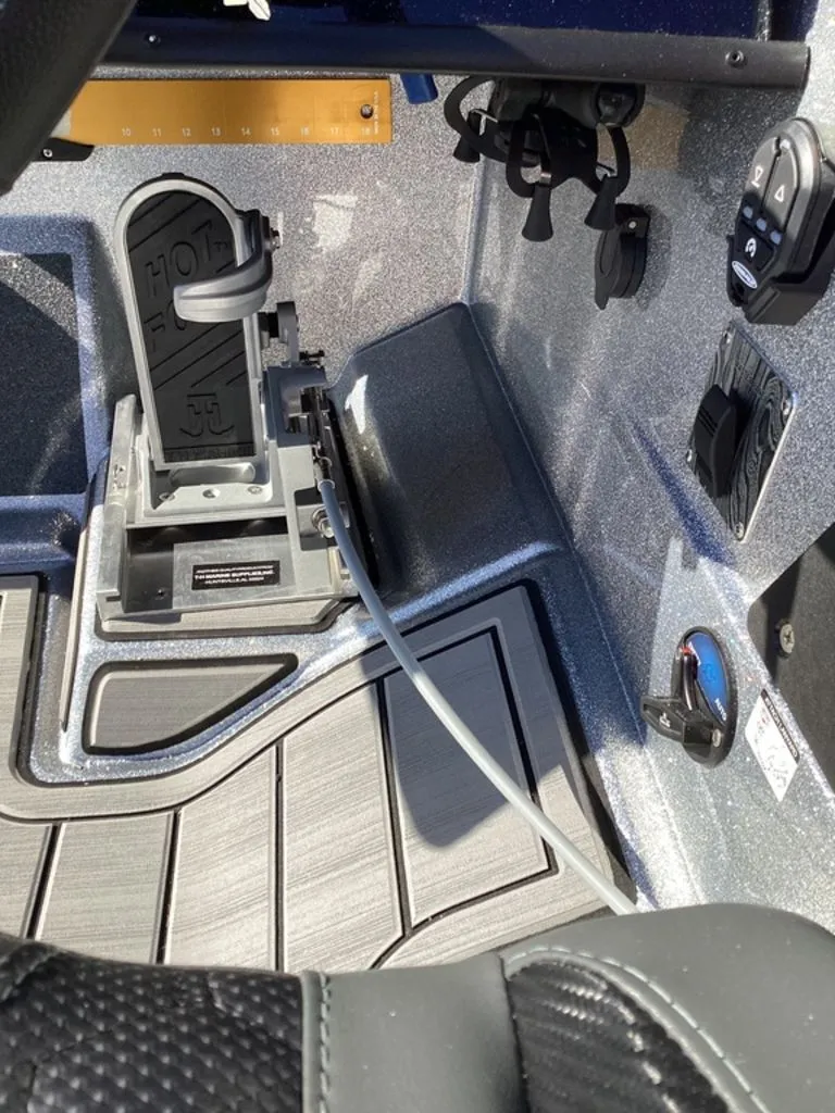 Slide: The Image of Bass Cat Puma STS 2026 - 10