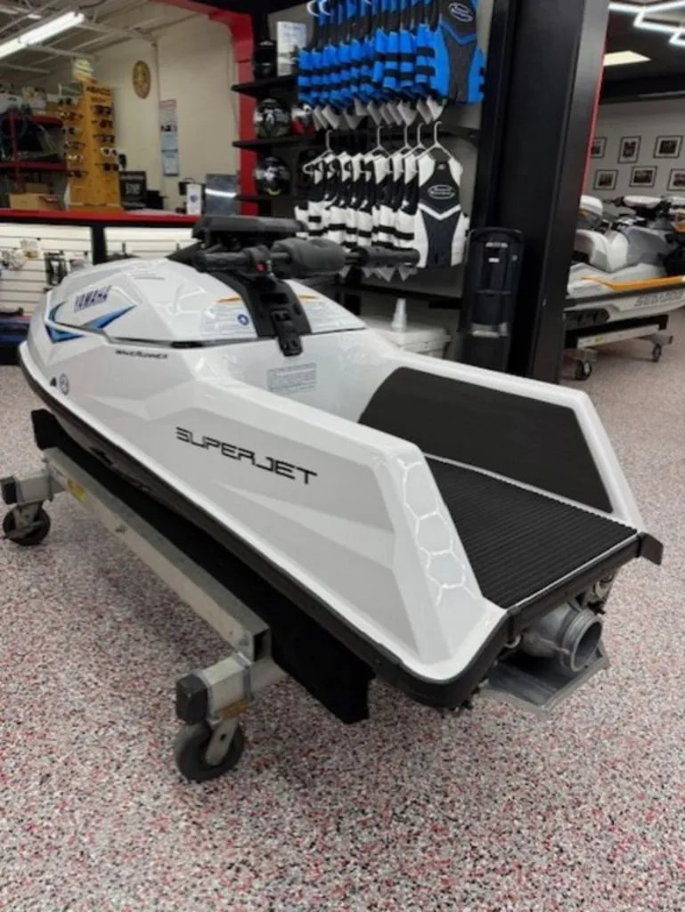 Slide: The Image of Yamaha SuperJet® 2026 - 4