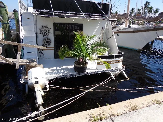 Slide: The Image of Catamaran 62 Houseboat 1998 - 2