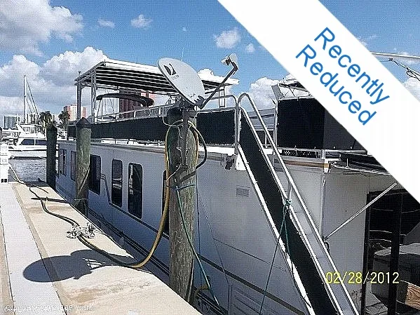 Slide: The Image of Catamaran 62 Houseboat 1998 - 4