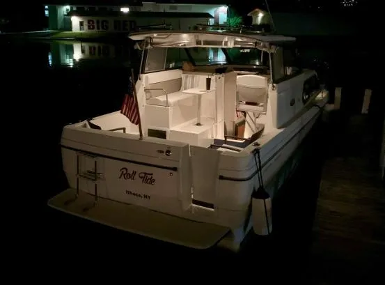 Slide: The Image of Bayliner Classic 2859 2003 - 2