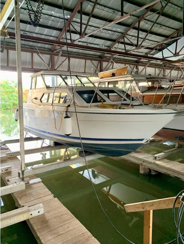 Slide: The Image of Bayliner Classic 2859 2003 - 3