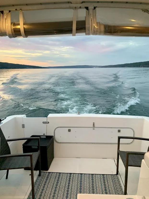 Slide: The Image of Bayliner Classic 2859 2003 - 4