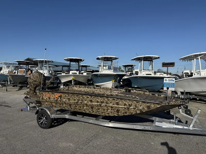 The Image of Excel 1751 Viper F4 2026 - 1