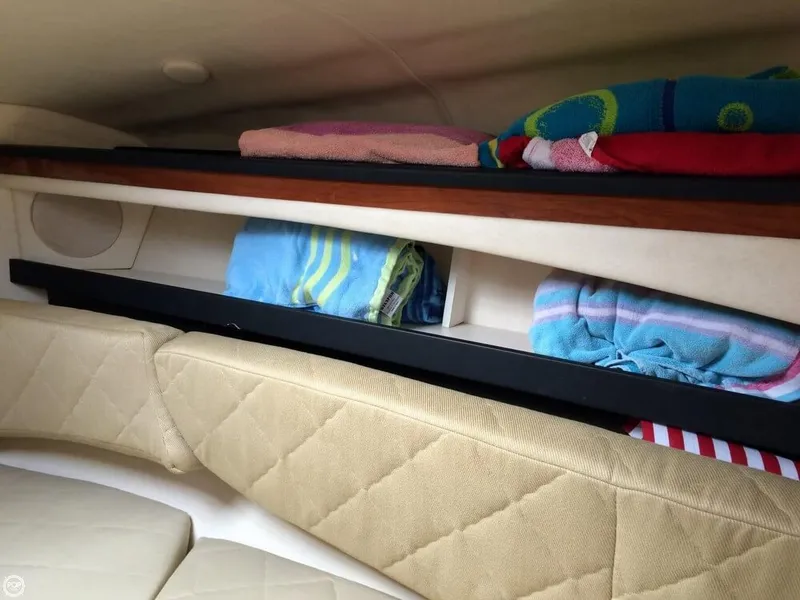 Slide: The Image of Sea Ray 260 Sundancer 2007 - 9