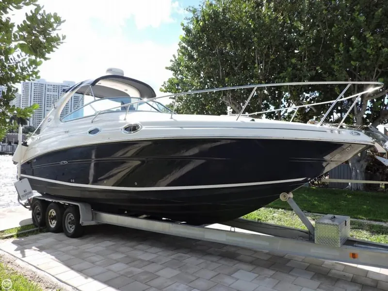 Slide: The Image of Sea Ray 280 Sundancer 2004 - 7