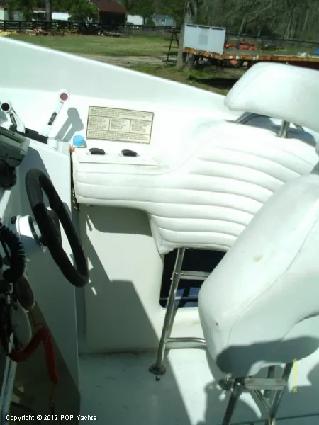Slide: The Image of Chris-Craft 390 X Stinger 1987 - 10