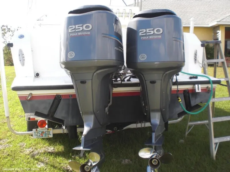 Slide: The Image of Contender 35 Side Console 2006 - 11