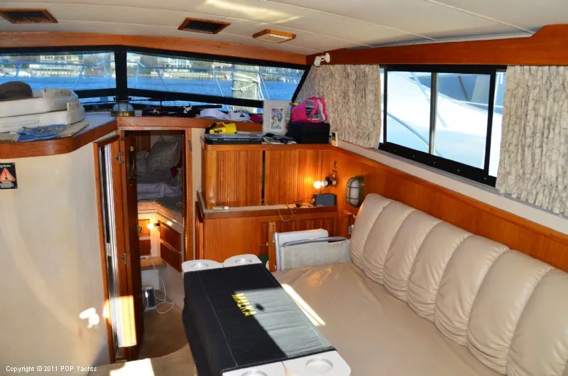 Slide: The Image of Bertram 33 Sport Fisherman 1987 - 6