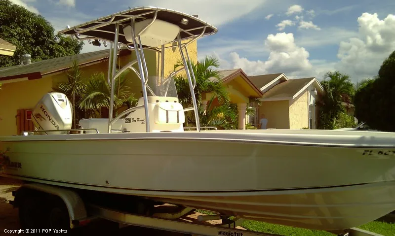 Slide: The Image of Carolina 225LX Sea Chaser 2005 - 2