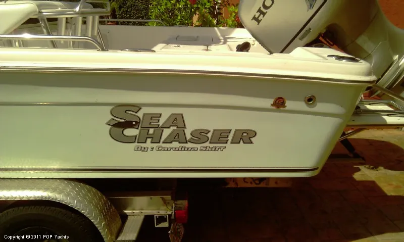 Slide: The Image of Carolina 225LX Sea Chaser 2005 - 3