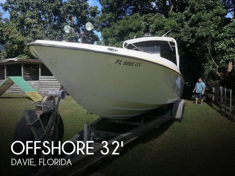 Slide: The Image of Offshore 32 Whitewater 1990 - 0