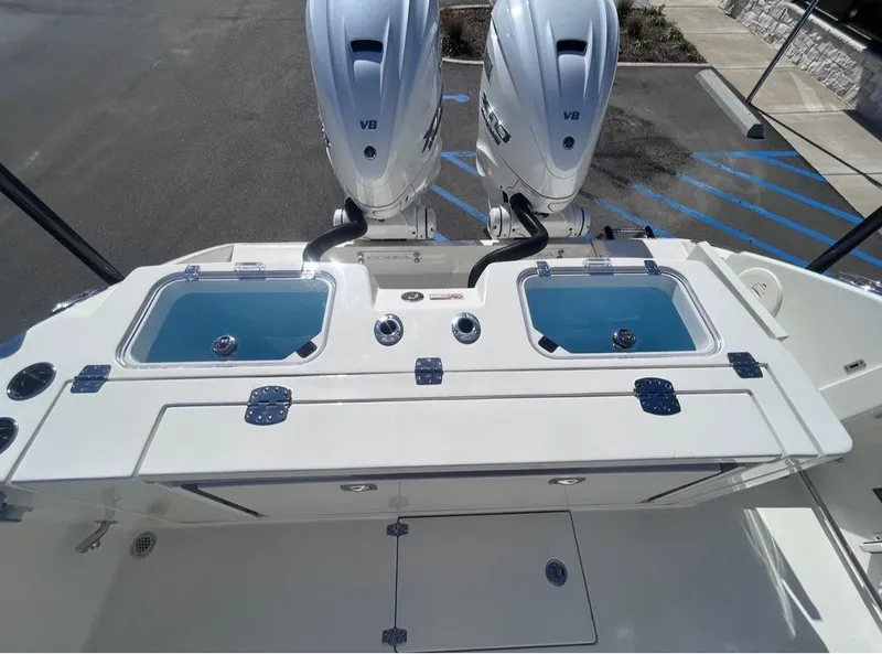 Slide: The Image of Cobia 320CC 2026 - 18