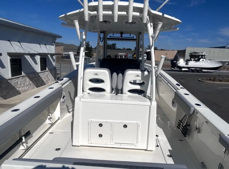 Slide: The Image of Cobia 320CC 2026 - 20