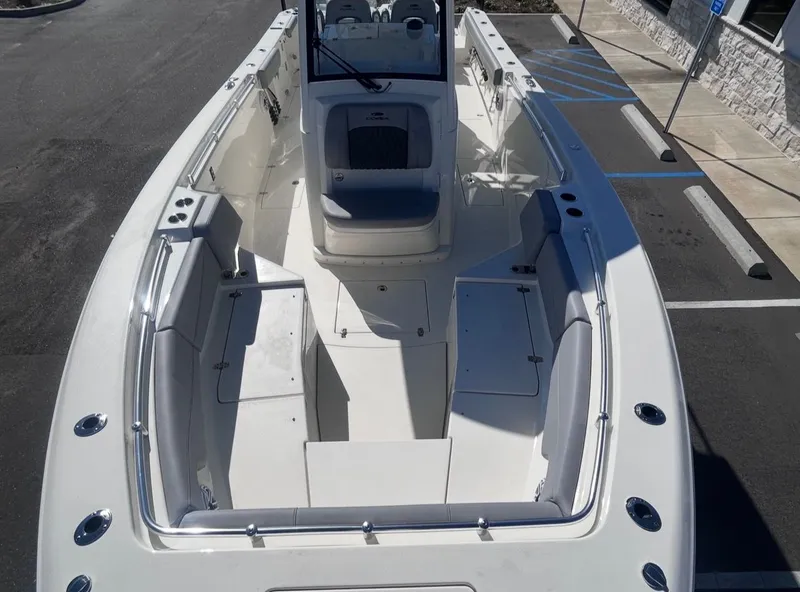Slide: The Image of Cobia 320CC 2026 - 24