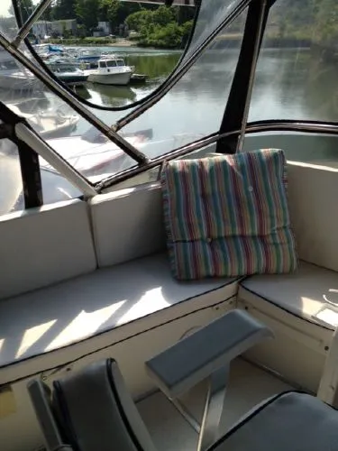 Slide: The Image of Tollycraft 3911 Cockpit Motor Yacht 1990 - 1
