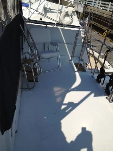 Slide: The Image of Tollycraft 3911 Cockpit Motor Yacht 1990 - 4