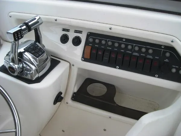 Slide: The Image of Boston Whaler 255 Conquest - Twin 2011 200 Verados 2002 - 4