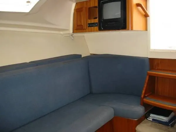 Slide: The Image of Luhrs 320 Open 1998 - 6