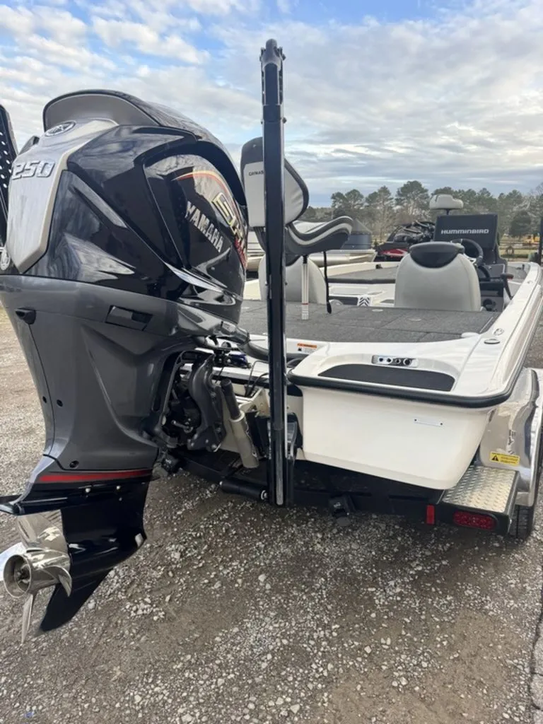 Slide: The Image of Caymas CX 21 PRO 2023 - 11